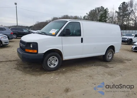 2015 Chevrolet Express 2500 Work Van z USA, uszkodzony, nr VIN 1GCWGFCF4F1228191